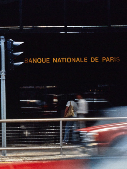 BNP offices in Hong Kong in 1994 - BNP Paribas historical archives