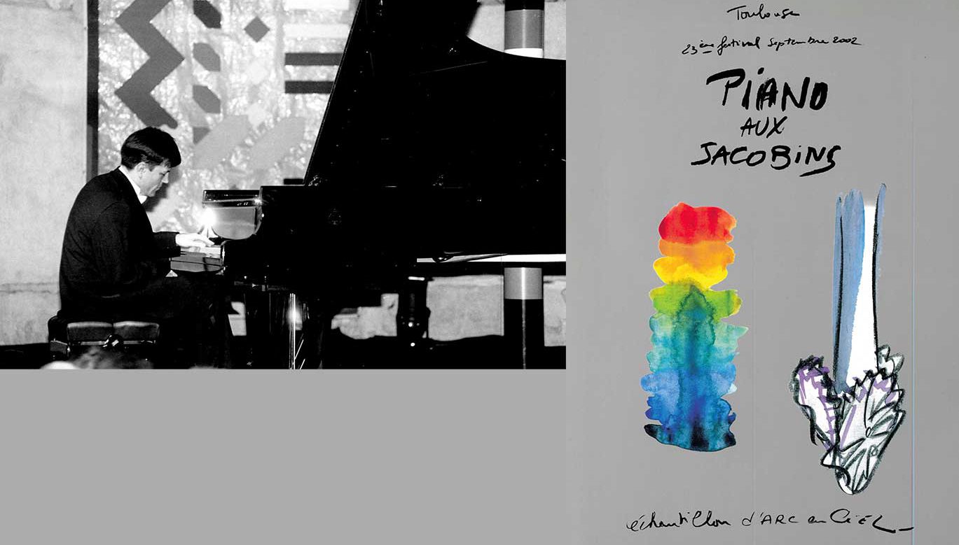 Left : photograph of Patrick Riou taken at the "Piano aux Jacobins" festival in September 2000. On the right is the cover of the 2002 "Piano aux Jacobins" festival booklet. Archives and History BNP Paribas.